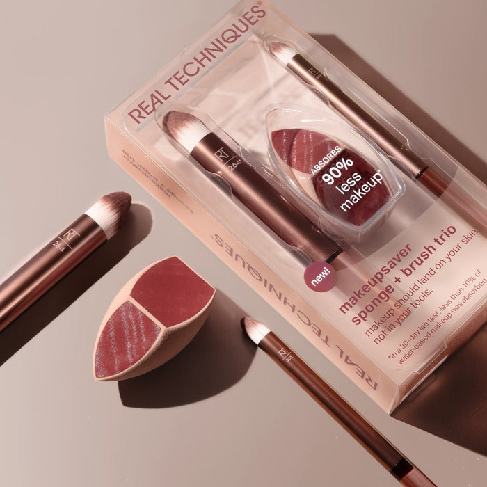 Real Techniques Makeupsaver Sponge + Brush Trio